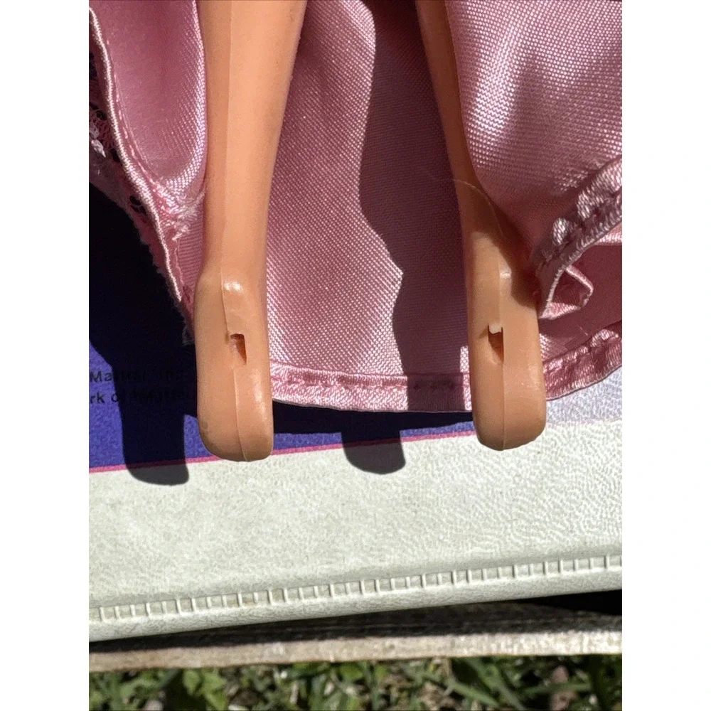 Barbie Vintage 1967 Mattel Barbie doll vinyl case + ‎ Date Stamped 1966 Doll